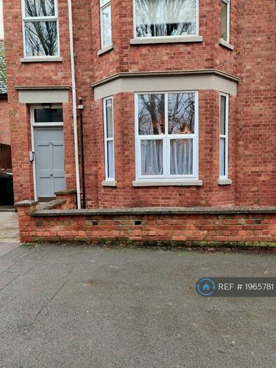 1 Bedroom Flat To Rent In Broughton Road, Banbury, OX16