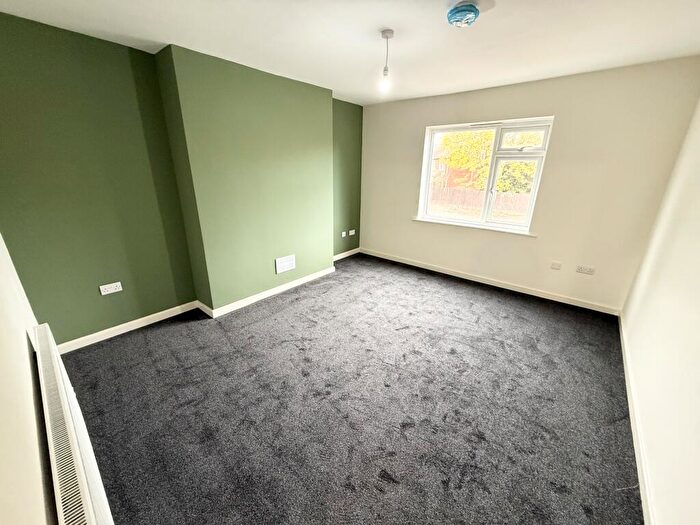 2 Bedroom Flat To Rent In Eastfield Road, Flat B, Peterborough, PE1