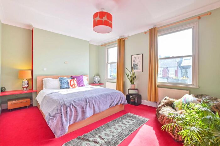 2 Bedroom Terraced House To Rent In Waldo Road, Kensal Green, London, NW10