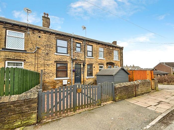 2 Bedroom Terraced House For Sale In Tennyson Road, Bradford, BD6