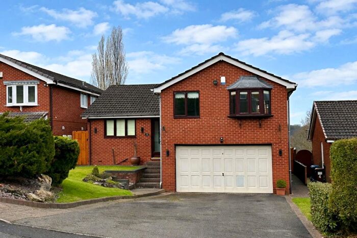 3 Bedroom Detached House For Sale In Sandby Drive, Marple Bridge, Stockport, SK6