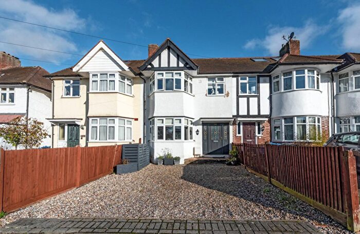 3 Bedroom Terraced House For Sale In Rutland Drive, Morden, SM4