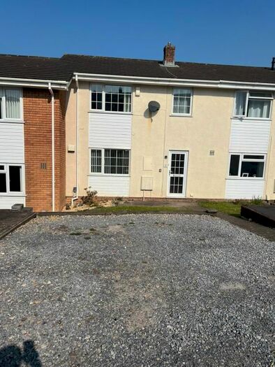3 Bedroom Terraced House To Rent In St. Davids Close, Loughor, Swansea, SA4