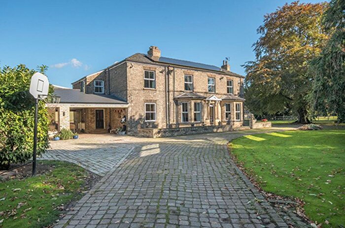 5 Bedroom Detached House For Sale In West Bank, Carlton, Goole, DN14