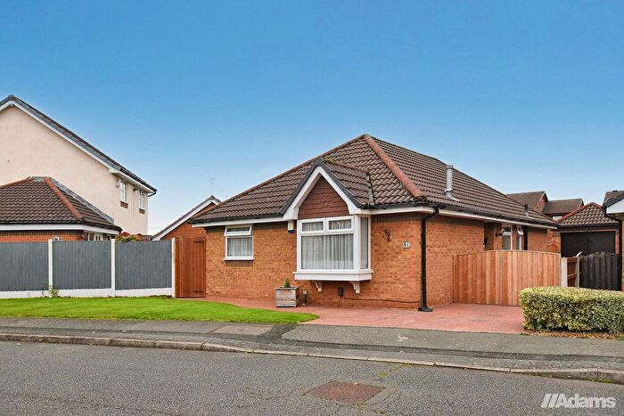 3 Bedroom Bungalow For Sale In Lincoln Close, Woolston, WA1