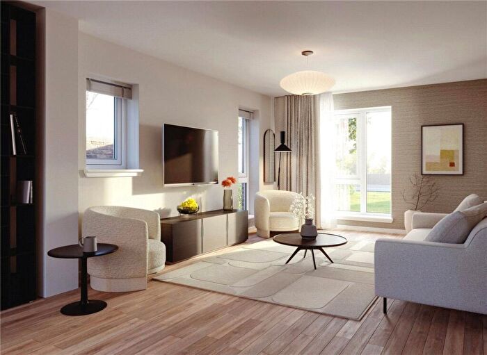 3 Bedroom Terraced House For Sale In French Street, Dalmarnock, Glasgow, G40