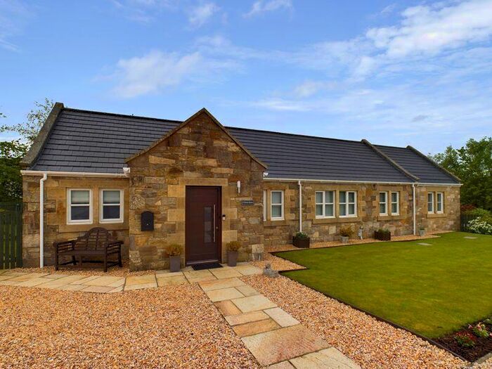 3 Bedroom Barn Conversion For Sale In Green Acres, Auchenheath, ML11