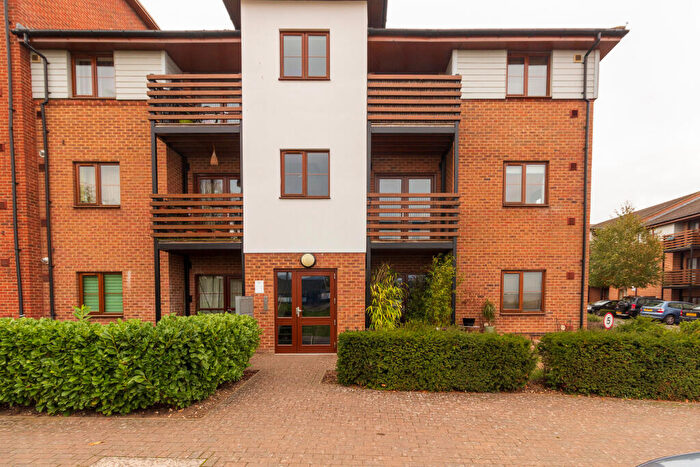 2 Bedroom Apartment To Rent In Vaughan House, John North Close, HP11