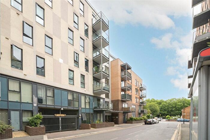 1 Bedroom Flat For Sale In Jude Street, London, E16