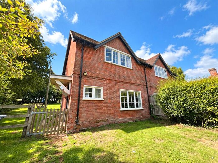 3 Bedroom Semi-Detached House To Rent In Tichborne, Alresford, Hampshire, SO24