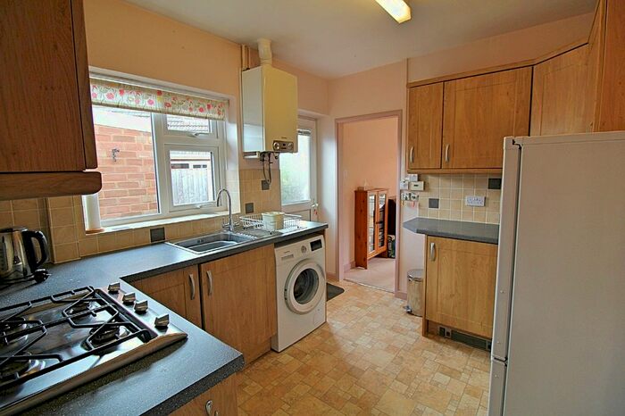 2 Bedroom Semi-Detached Bungalow For Sale In Primrose Hill, Oadby, Leicester, LE2