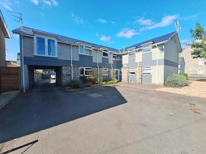 1 Bedroom Flat For Sale In Woodstock Mews, Cowbridge, CF71