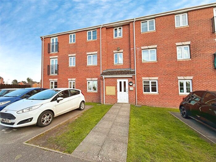2 Bedroom Flat For Sale In Heather Gardens, North Hykeham, Lincoln, Lincolnshire, LN6