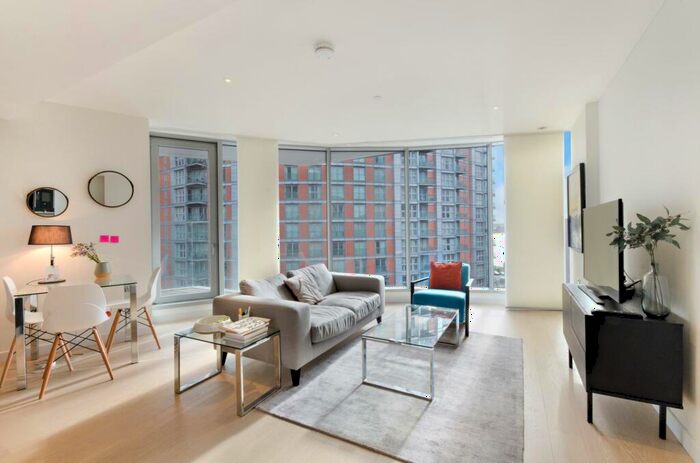 1 Bedroom Apartment To Rent In New Providence Wharf, Canary Wharf, London, E14