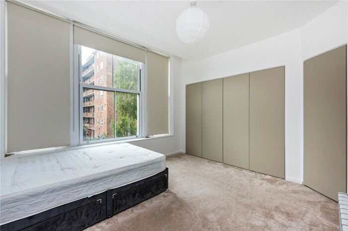 2 Bedroom Apartment To Rent In Princess Crescent, London, N4