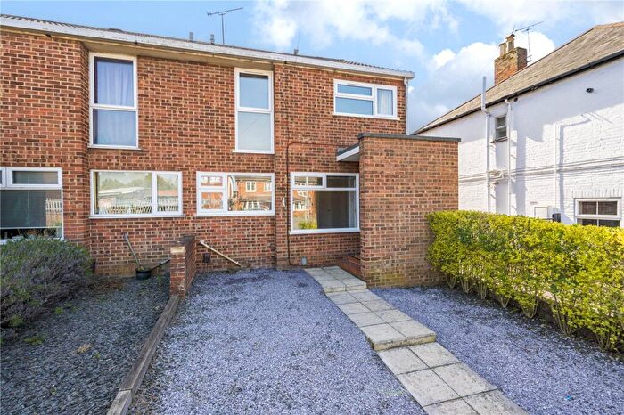 4 Bedroom End Of Terrace House To Rent In Barkham Road, Wokingham, Berkshire, RG41
