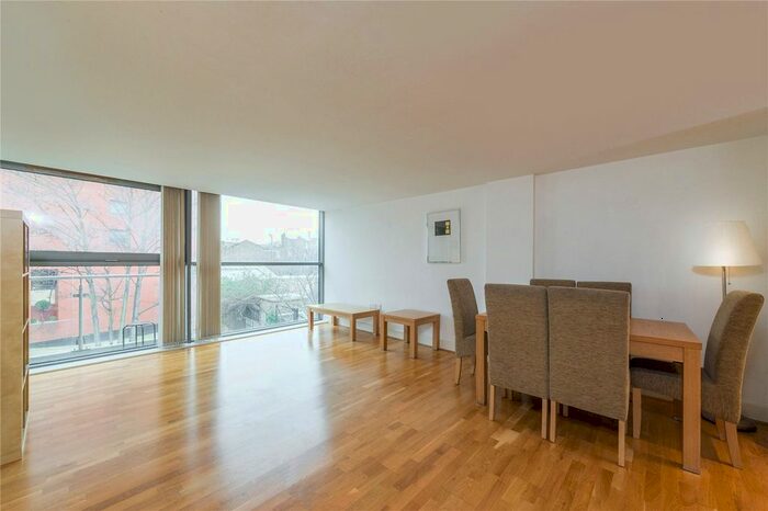 2 Bedroom Flat To Rent In Cubitt Street, Bloomsbury, London, WC1X