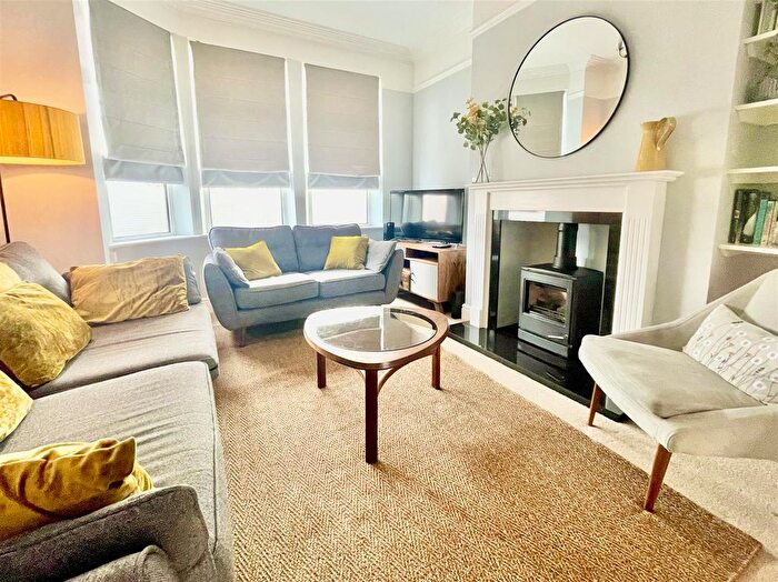 4 Bedroom Property To Rent In Beech Avenue, York, YO24