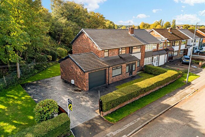 4 Bedroom Semi Detached House For Sale In Lower Road, Liverpool, L26