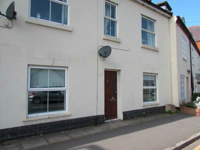 2 Bedroom Property To Rent In Church Street Burbage, LE10