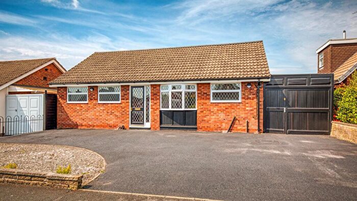 3 Bedroom Detached Bungalow For Sale In Hulland View, Allestree, Derby, DE22