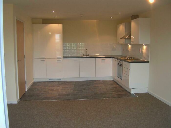 2 Bedroom Flat To Rent In Britannia House, MK42