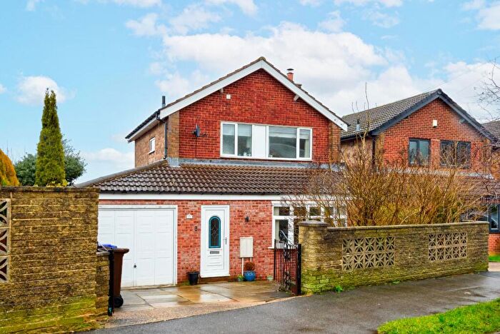 3 Bedroom Detached House For Sale In St. Margaret Avenue, Deepcar, Sheffield, S36