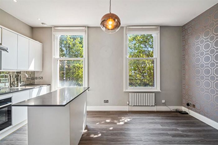 1 Bedroom Property To Rent In Devonshire Road, London, W4