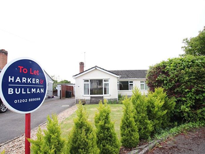2 Bedroom Detached Bungalow To Rent In Dales Drive, Wimborne, BH21