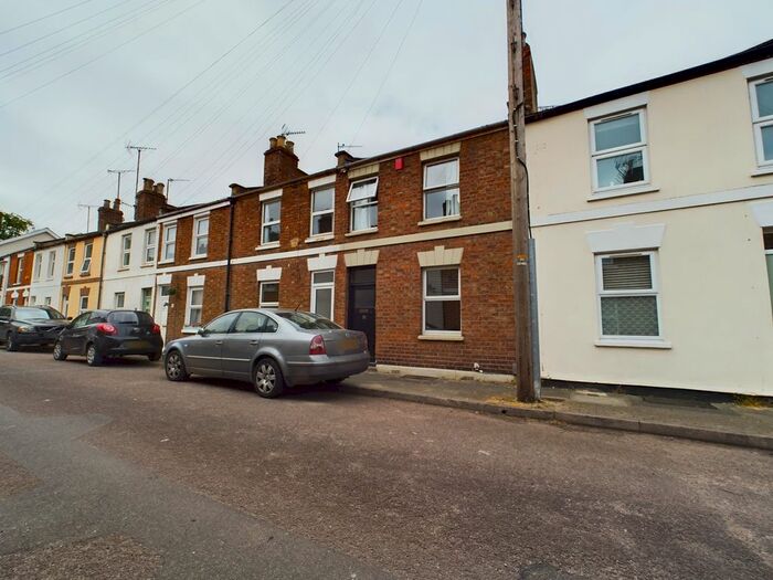 2 Bedroom Property To Rent In Bloomsbury Street, Cheltenham, Gloucestershire, GL51
