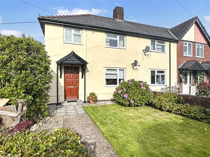 3 Bedroom End Terrace House For Sale In Maesydre, Llanidloes, Powys, SY18