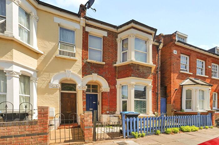 4 Bedroom Terraced House For Sale In Lechmere Road, London, NW2
