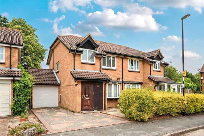 3 Bedroom Semi-Detached House For Sale In Burrell Close, Shirley, CR0