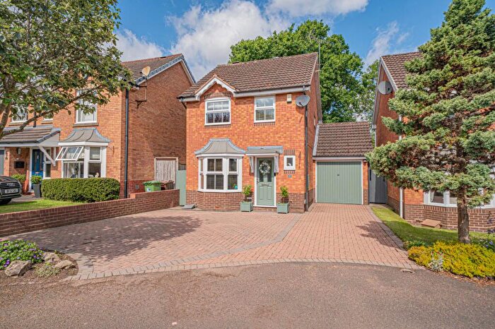 3 Bedroom Detached House For Sale In Huntley Drive, Solihull, B91