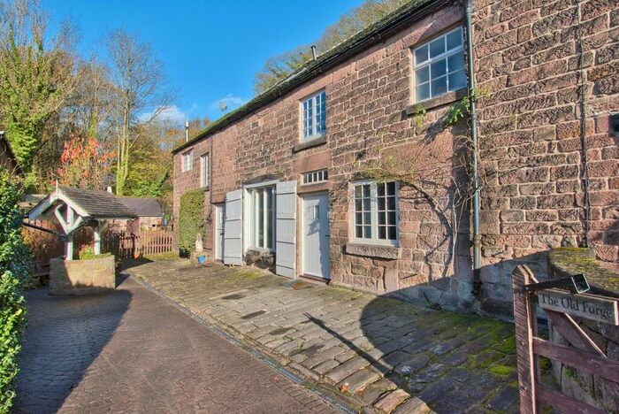 3 Bedroom Semi-Detached House For Sale In Main Road, Whatstandwell, DE4