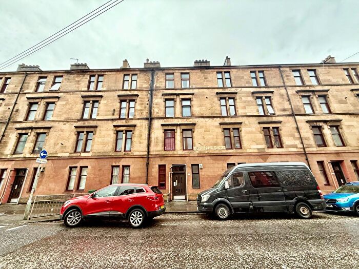 2 Bedroom Flat To Rent In Allison Street, Glasgow, G42