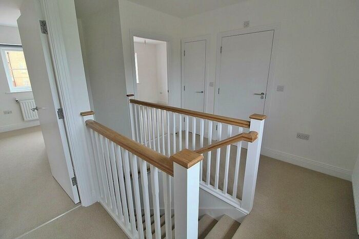 2 Bedroom Flat To Rent In Carey Lane, Berewood, PO7