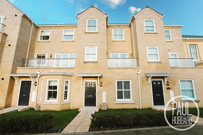 3 Bedroom House For Sale In Rectory Road, Kirkley, NR33