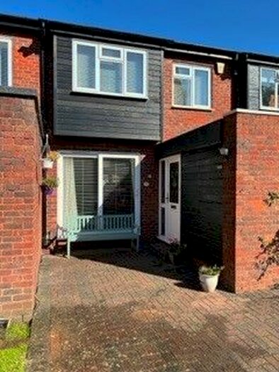 3 Bedroom Terraced House To Rent In Cookes Lane, Sutton, SM3