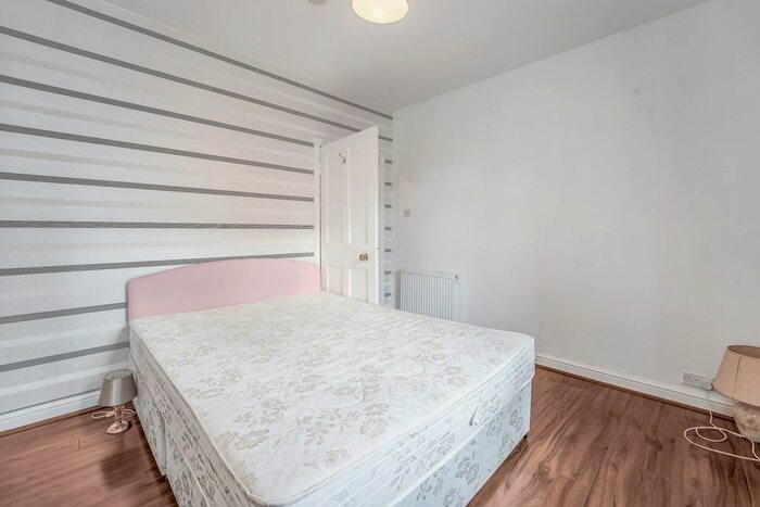 2 Bedroom Flat To Rent In Parkhead Loan, Saughton, Edinburgh EH11