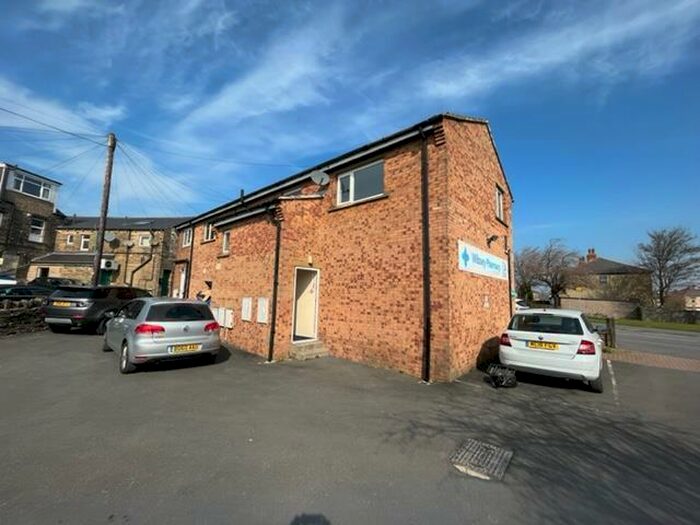 1 Bedroom Apartment To Rent In Fair Road, Bradford, BD6