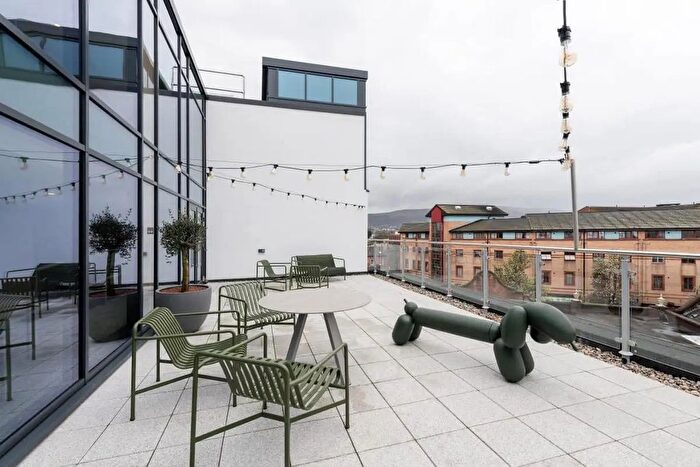 Studio To Rent In University Road, Belfast, BT7