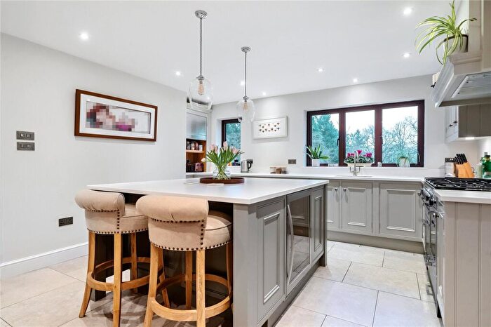 5 Bedroom Detached House For Sale In Tudor Close, Pulborough, W Sussex, RH20