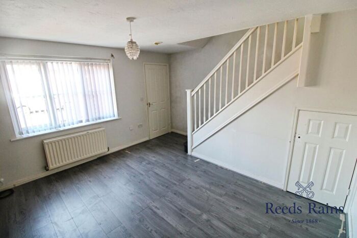 2 Bedroom End Of Terrace House To Rent In Windy House Lane, Sheffield, South Yorkshire, S2