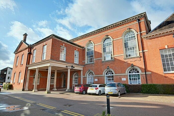 1 Bedroom Flat To Rent In Chauncy Court, Hertford, SG14