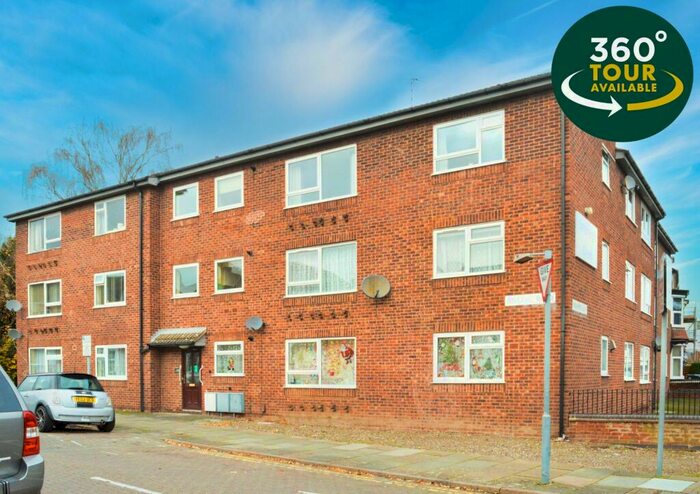 2 Bedroom Flat To Rent In Janeleigh Court, Fosse Road South, Leicester, LE3