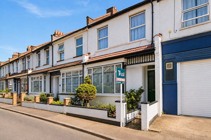 3 Bedroom Terraced House For Sale In Lower Road, Kenley, CR8