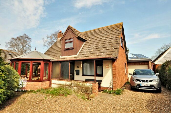 3 Bedroom Detached House For Sale In Tey Road, Earls Colne, CO6
