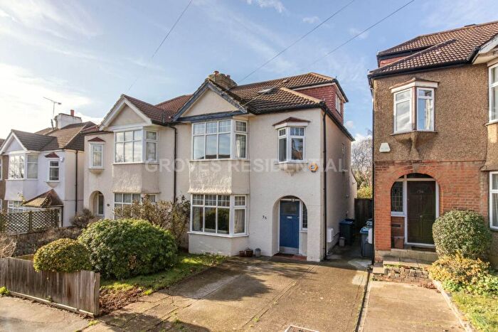 4 Bedroom Semi Detached House For Sale In Malden Hill Gardens, New Malden, KT3