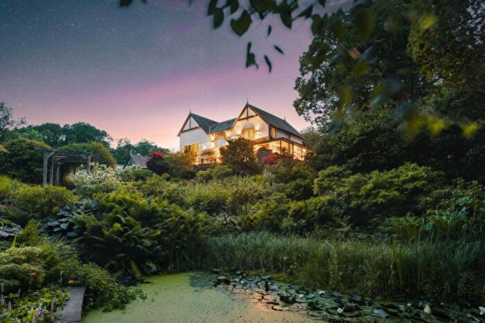 4 Bedroom Detached House For Sale In Brackenrigg, Pullwood Bay, Ambleside, LA22